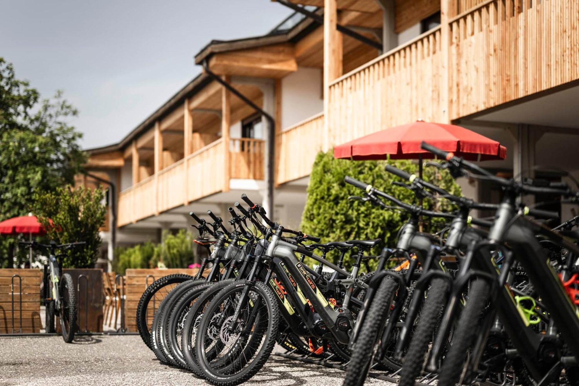 Seiser Alm Plaza Exterior foto